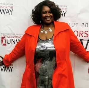 Meet your Posher, Sandra